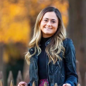 Meet your Posher, Bailey